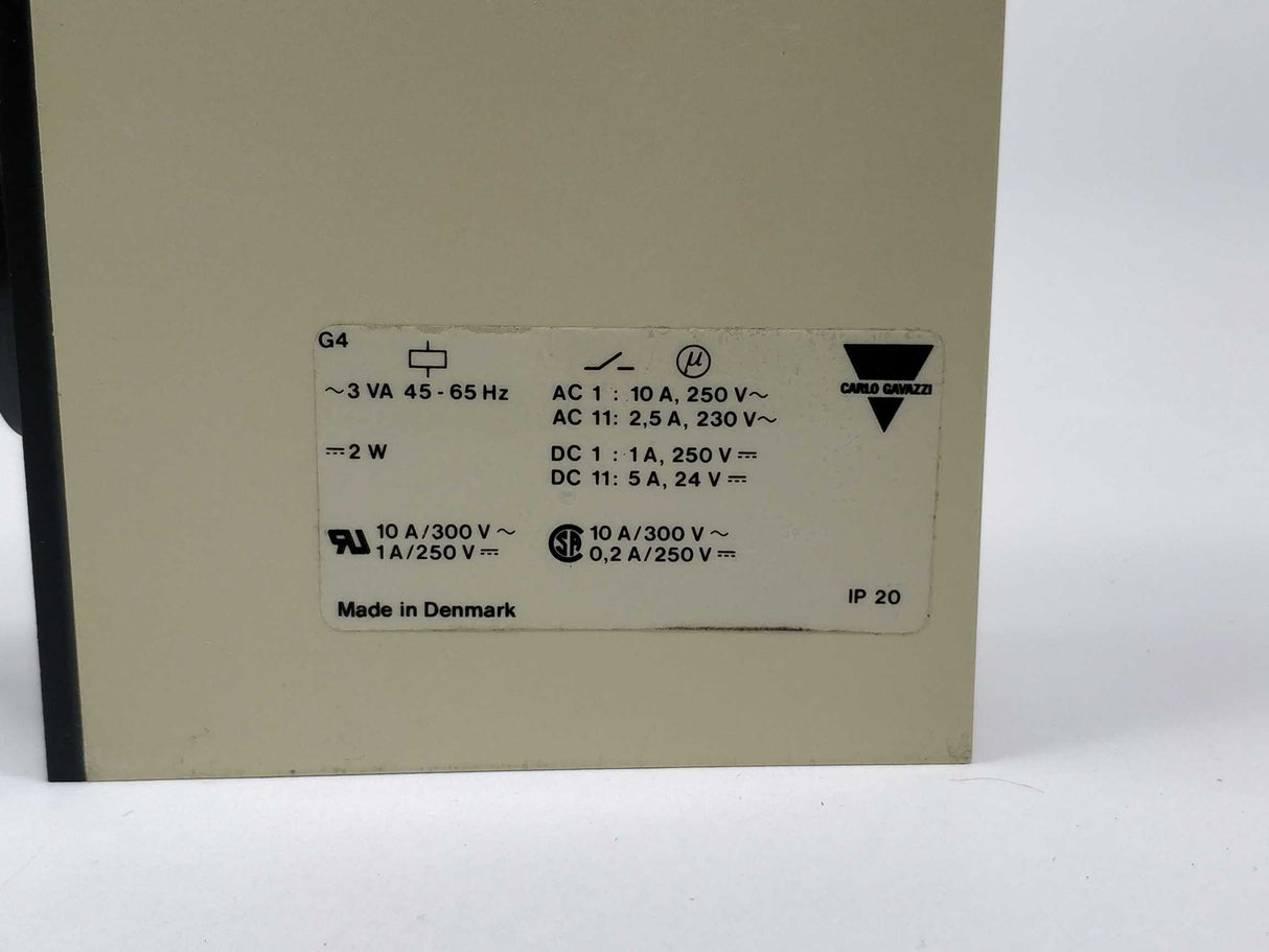 Carlo Gavazzi SV 160 230 Oil Granulates Dual Level Relay