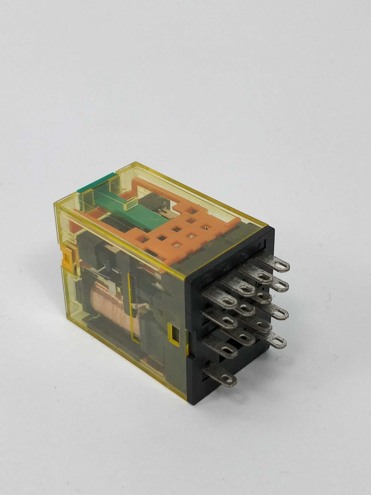 Idec RU4S-D24 Relay 24VDC 3pcs