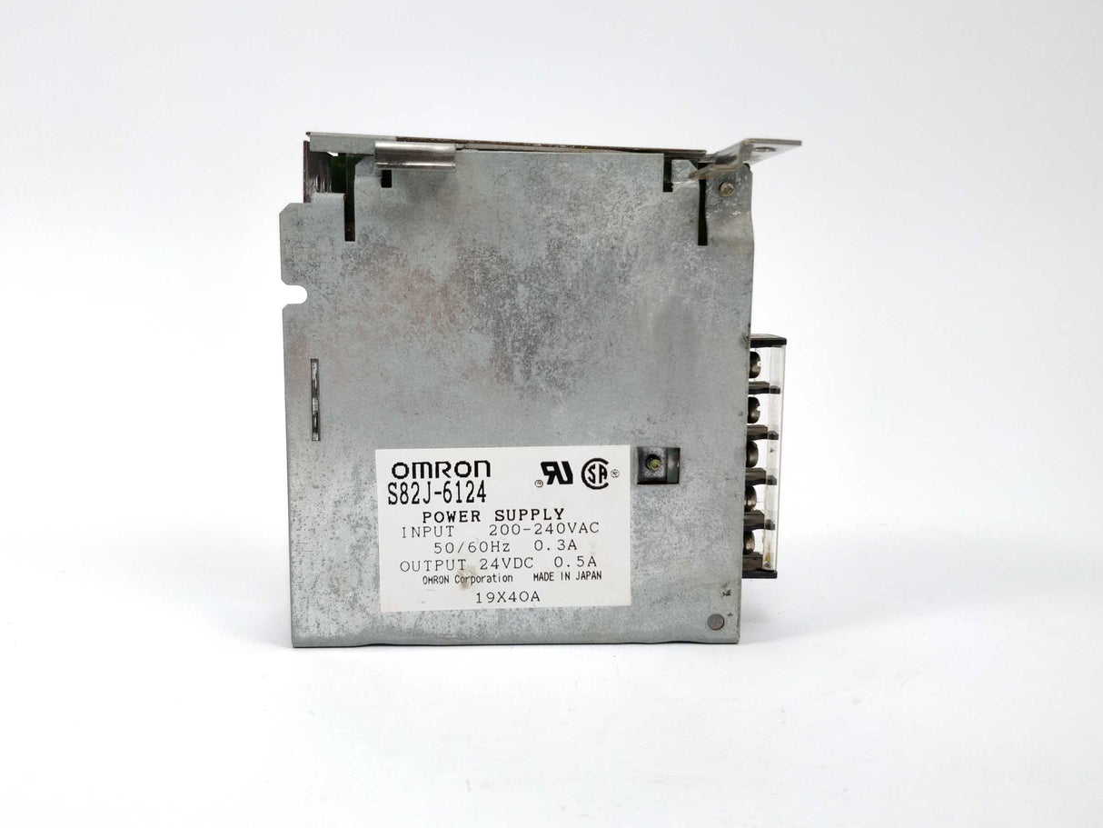 OMRON S82J-6124 Power supply