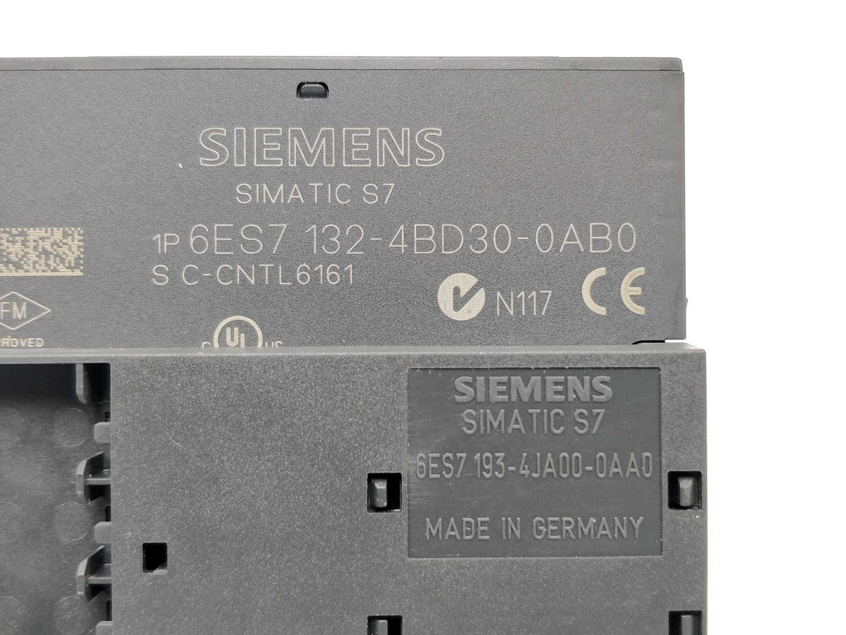 Siemens 6ES7 132-4BD30-0AB0 Terminal Module, E:02