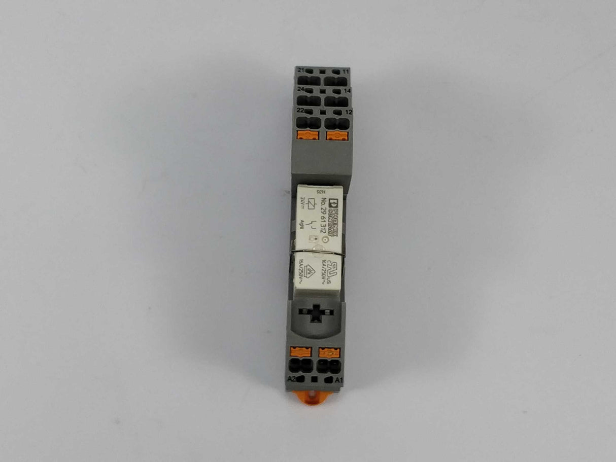 Phoenix Contact 2900931 RIF-1-BPT/2X21 & 2961312. 2PCS