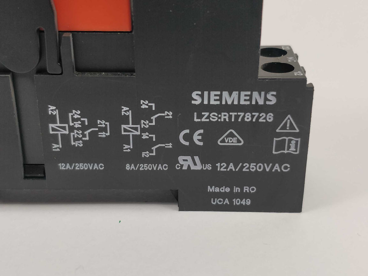 Siemens LZS:RT4B4L24 24V Coil RT424024 Plug-in relay complete unit