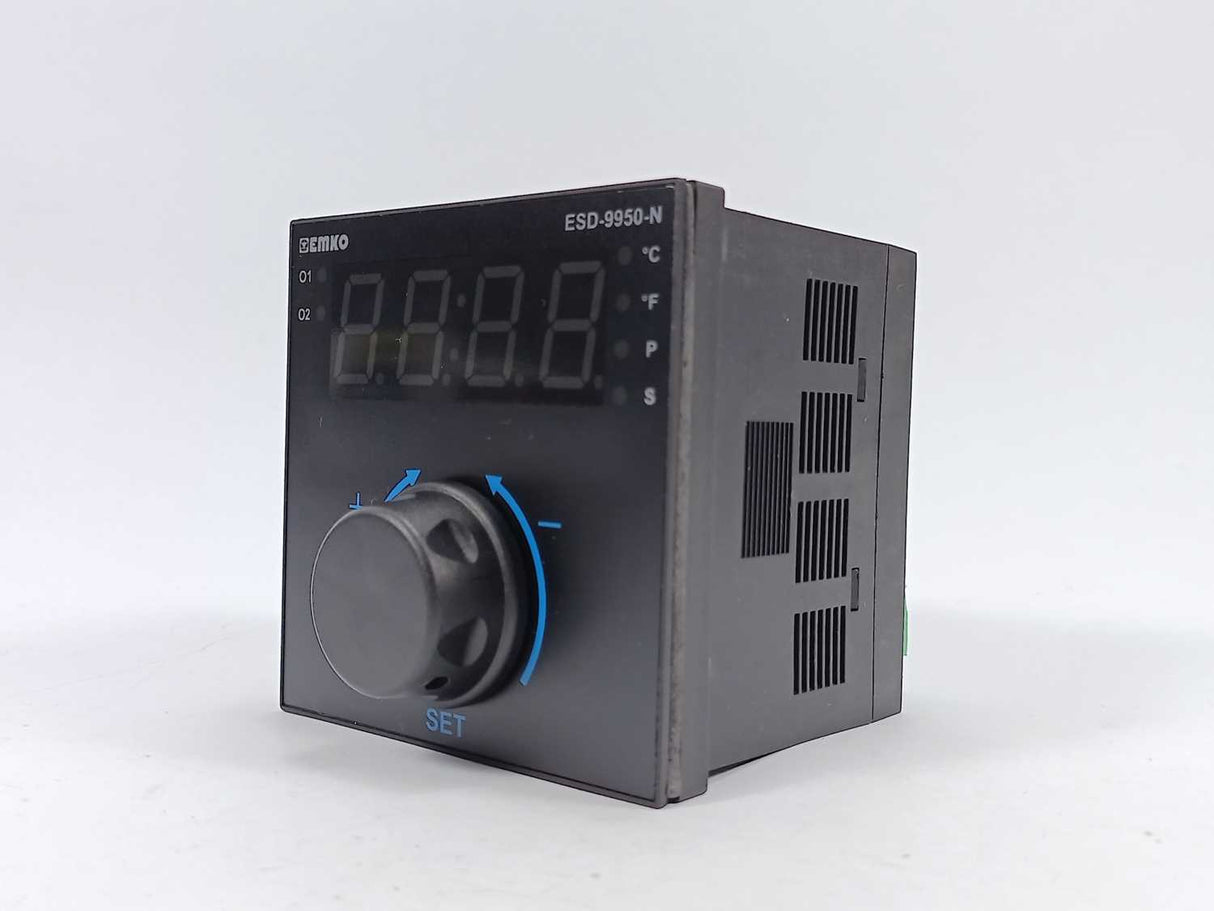 EMKO ESD-9950-N.5.20.0.1/02.00/0.0.0.0 ESD-9950-N TEMPERATURE REGULATOR