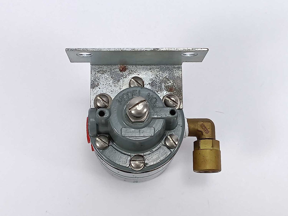 MOORE 58L B/M 12570 LS LOW LIMIT RELAY MODEL 58L