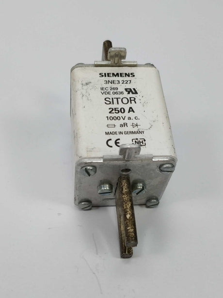 Siemens 3NE3227 Sitop fuse 250A 1000V