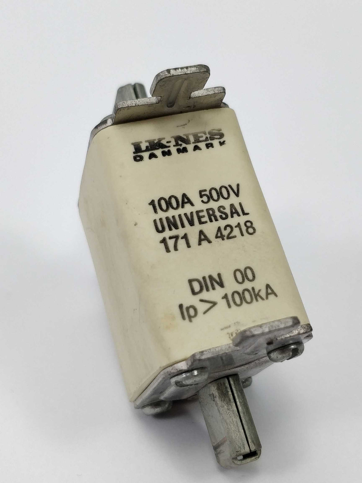 LK-NES 171A4218 Universal 100A 500V