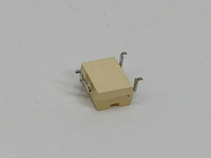 Infineon PVAZ172NS Photovoltaic Relay 73 pcs.