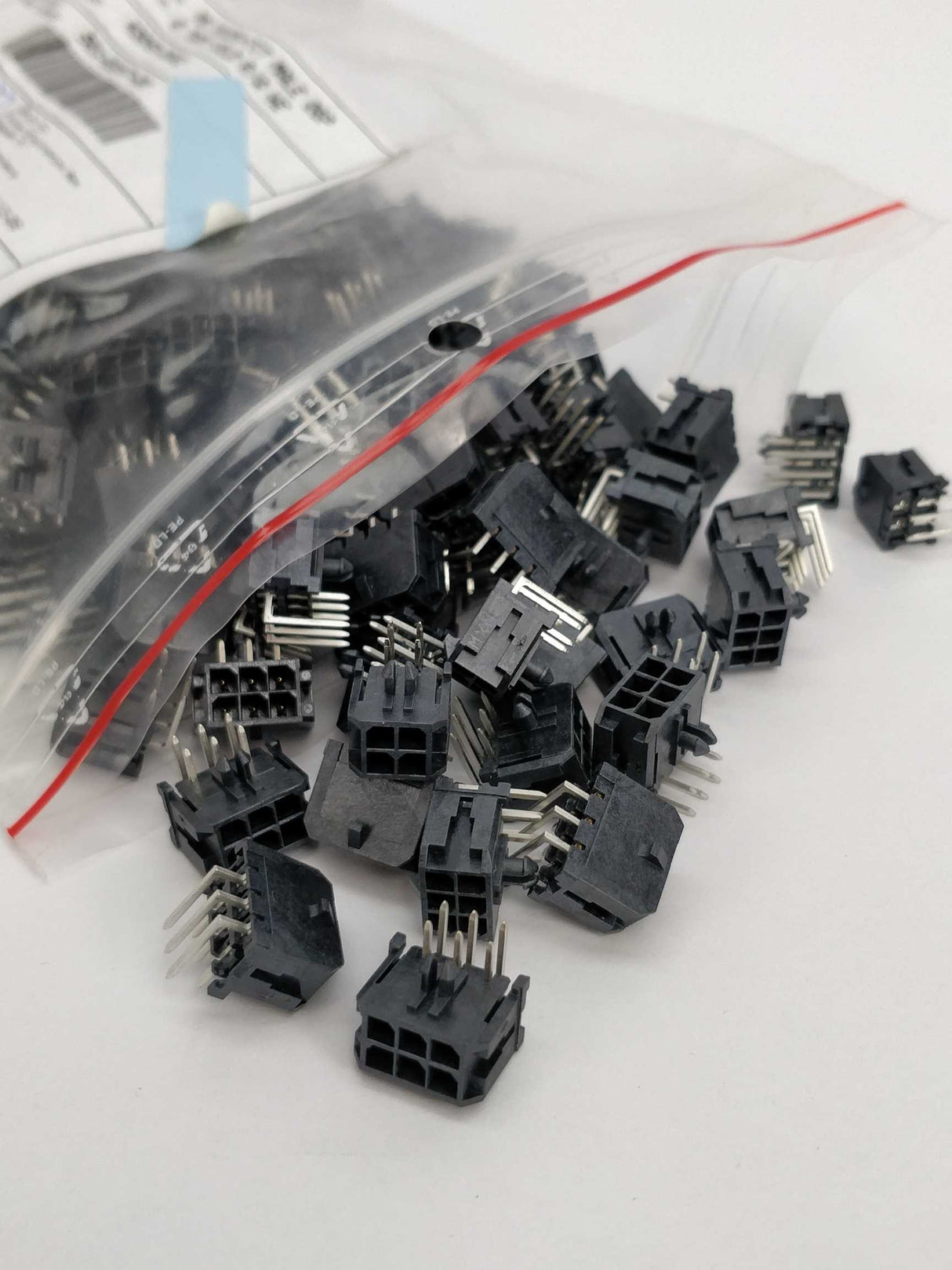 Molex 43045-0602 Shrouded header. 150 Pcs