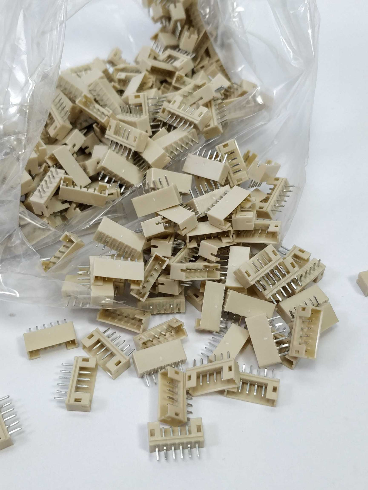 JST B6B-PH-K (LF) (SN) Connector header 300pcs