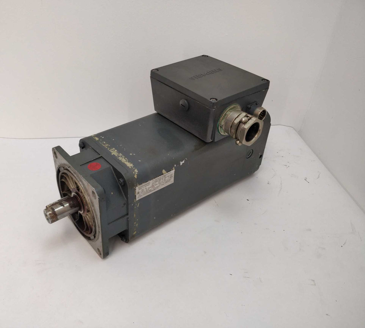 Siemens 1FT5076-0AK01-9-Z Permanent Magnet Motor