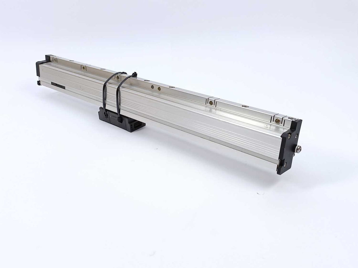 HEIDENHAIN AE 17 Linear Encoder w/ 560mm Rail