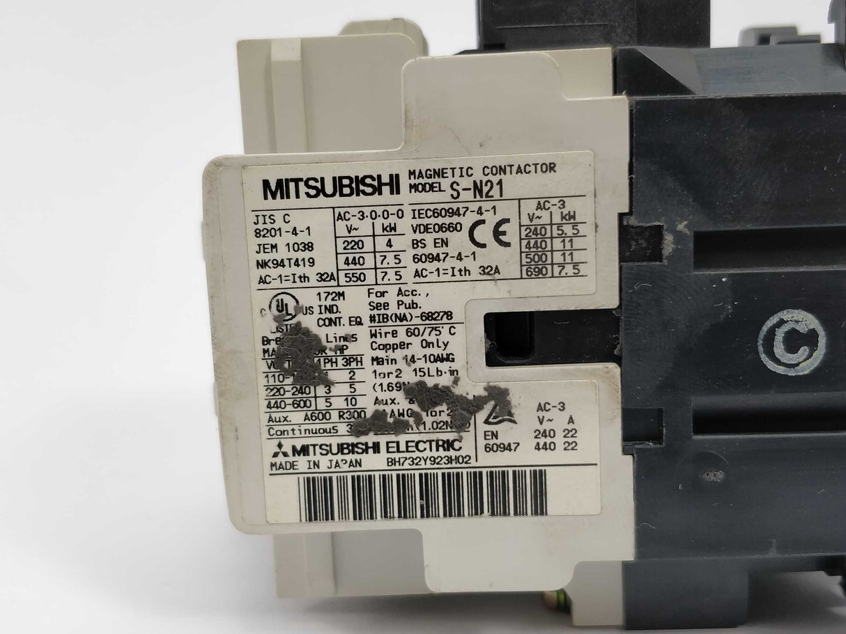 Mitsubishi S-N21 Magnetic Contactor AC100V