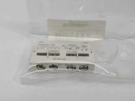 Schneider Electric GVAE11 034343 Plug in auxiliary contact 250V 2.5A 4Pcs