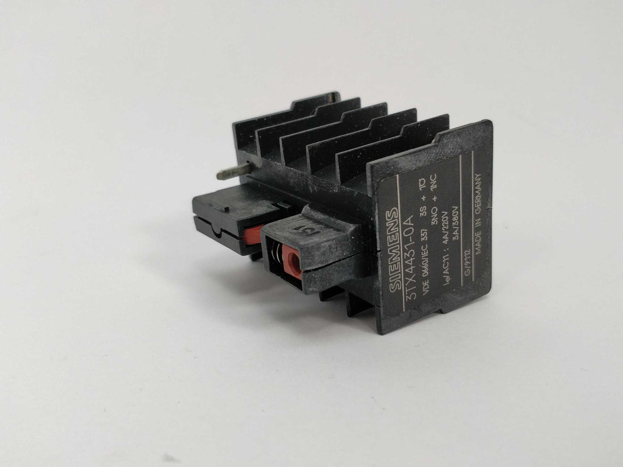 Siemens 3TX4431-0A  AUXILIARY CONTACTS BLOCK