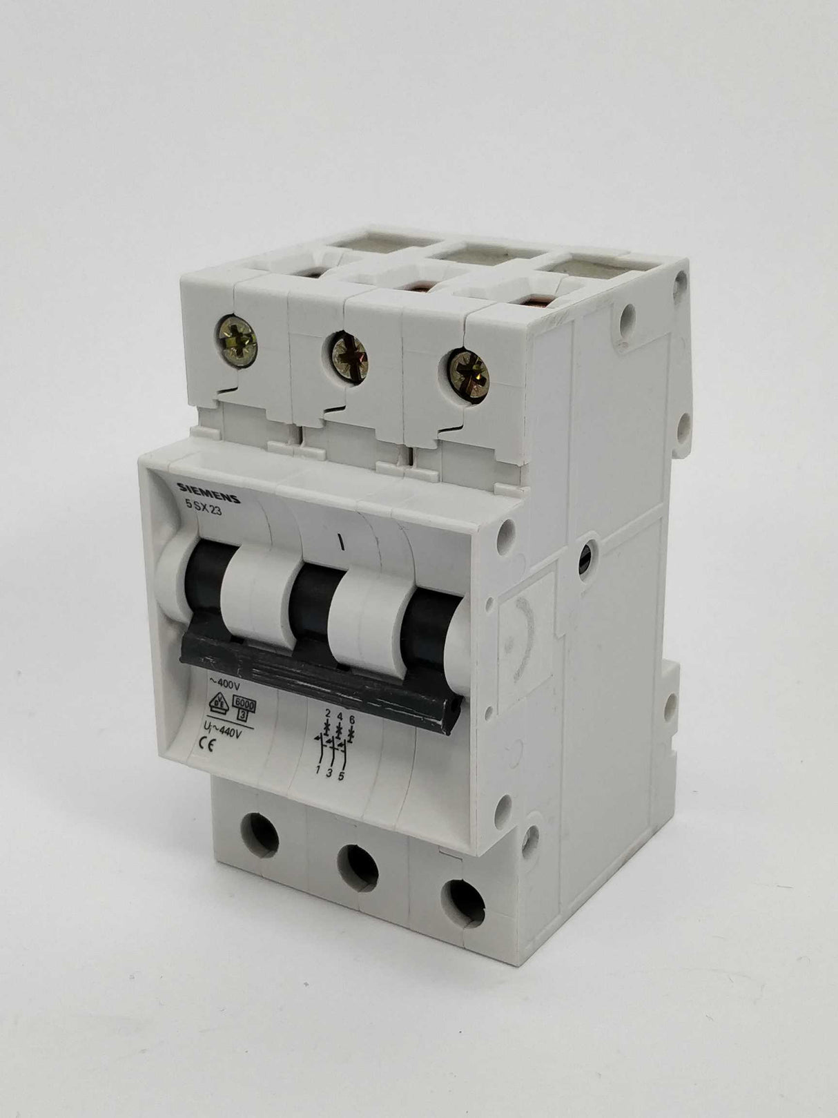 Siemens 5SX2304-7 Circuit breaker 400V, 6KA, 3P, 4A