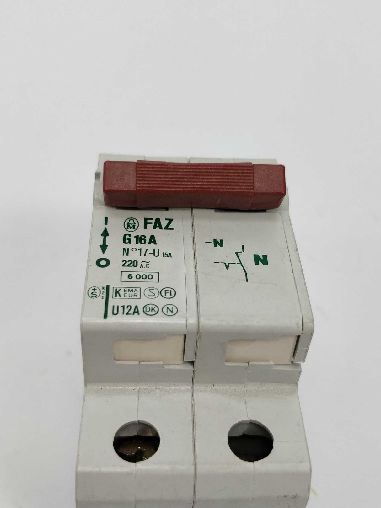 MOELLER BS3871 FAZ G16A Circuit breaker 220VAC