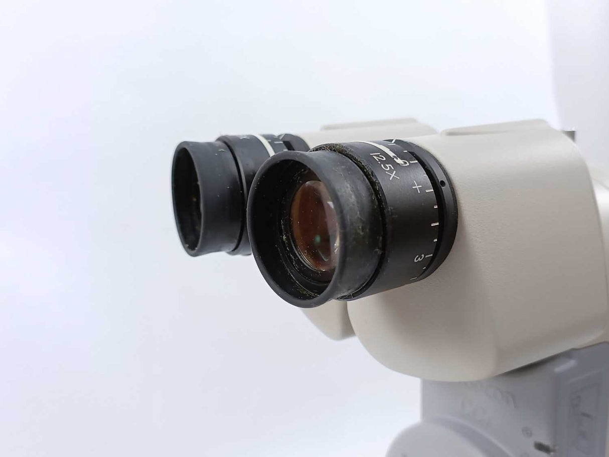 TOPCON SL-D4 Slit Lamp with DC-1 Digital Camera Unit