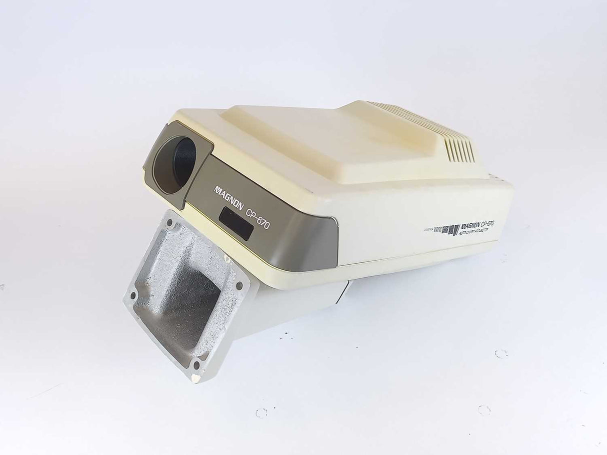 Nidek RT-1200U Auto Chart Projector w/ RefractorCP-670 Magnon