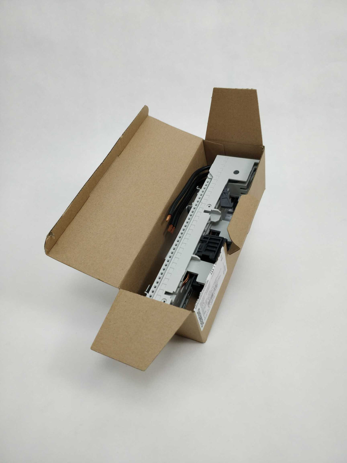 Siemens 8US1211-1NS10 Busbar system