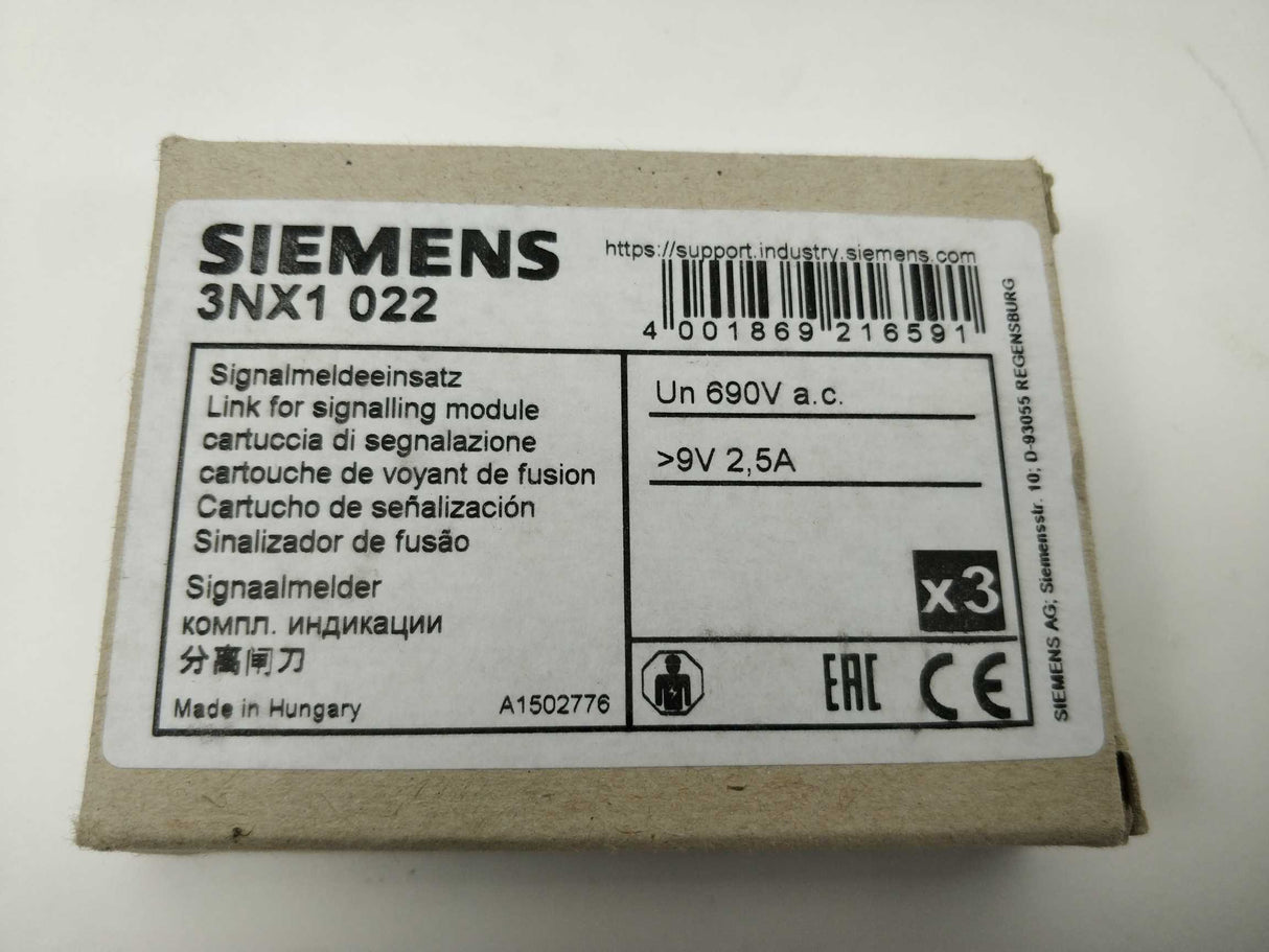 Siemens 3NX1 022 Base Mount Fuse. 2,5A 3 Pcs.