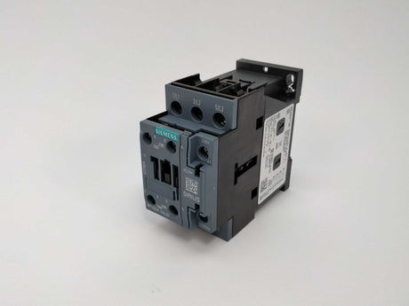 Siemens 3RT2024-1AL20 Power contactor E04