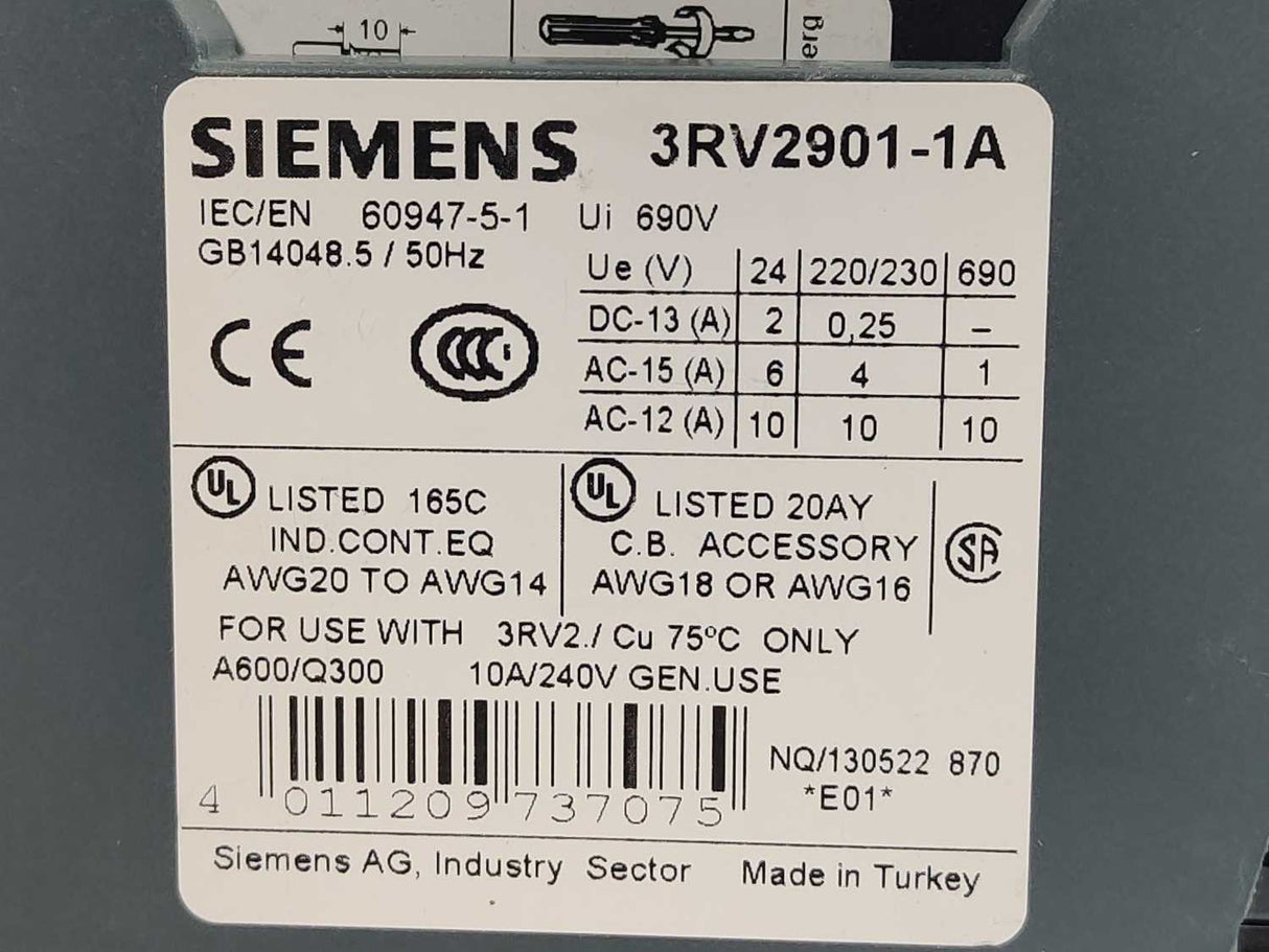 Siemens 3RV2811-1DD10 Circuit breaker 3,2A with 3RV2901-1A