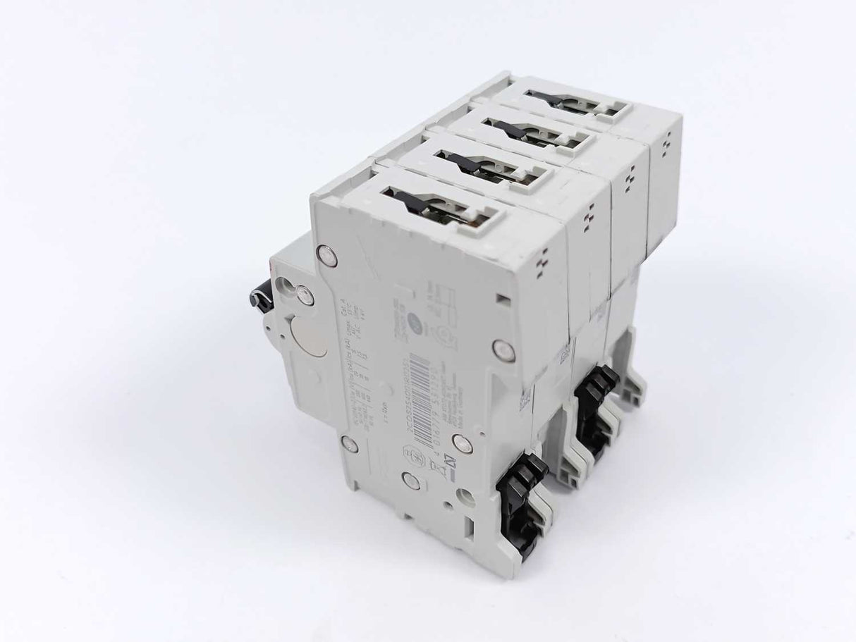 ABB 2CDS254001R0251 S204 - D25, 400V