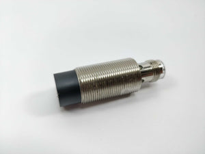 OMRON E2A-M18KN16-M1-B1 Inductive sensor