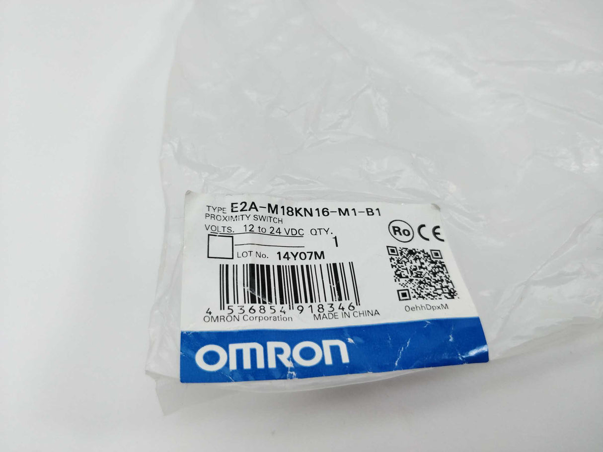 OMRON E2A-M18KN16-M1-B1 Inductive sensor