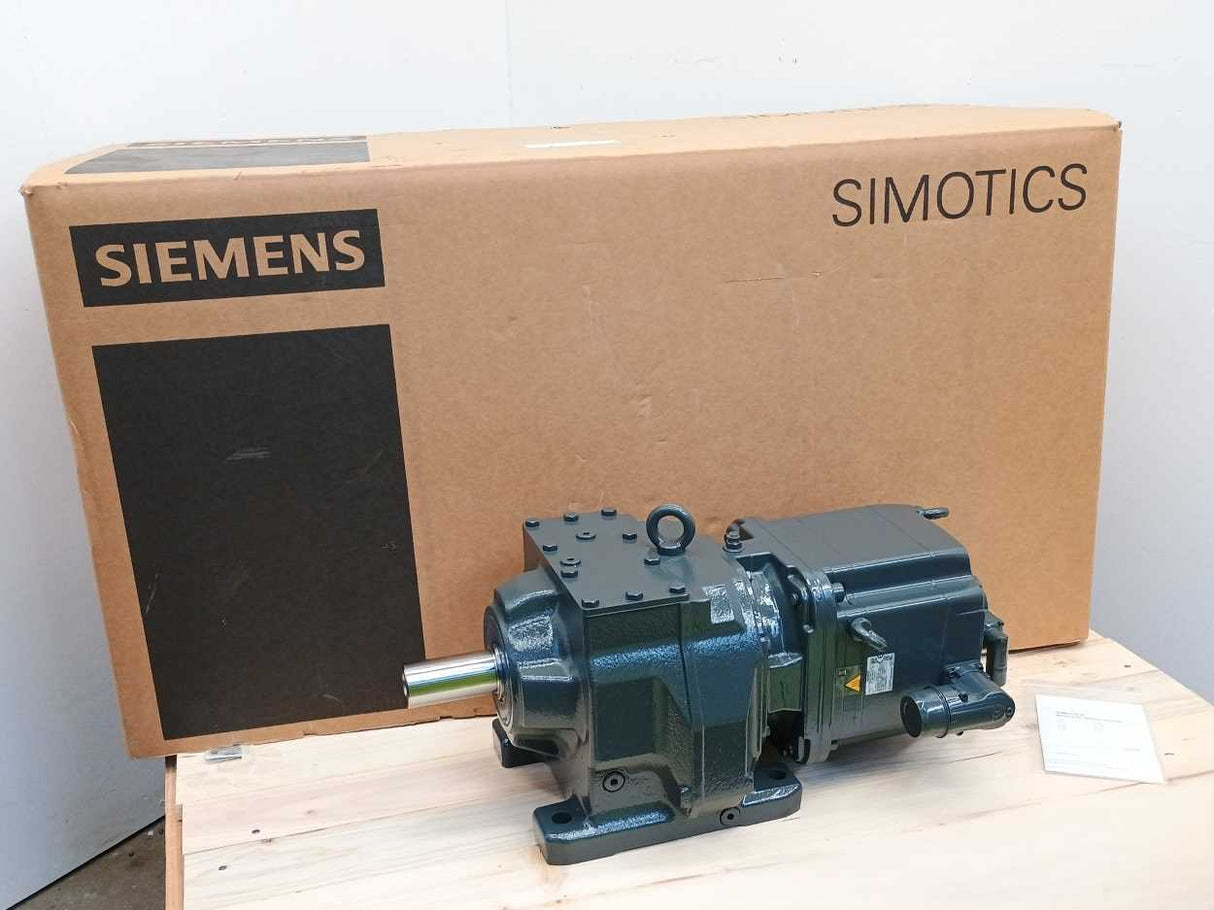 Siemens 1FG1107-1RG13-2AK1-Z Motor