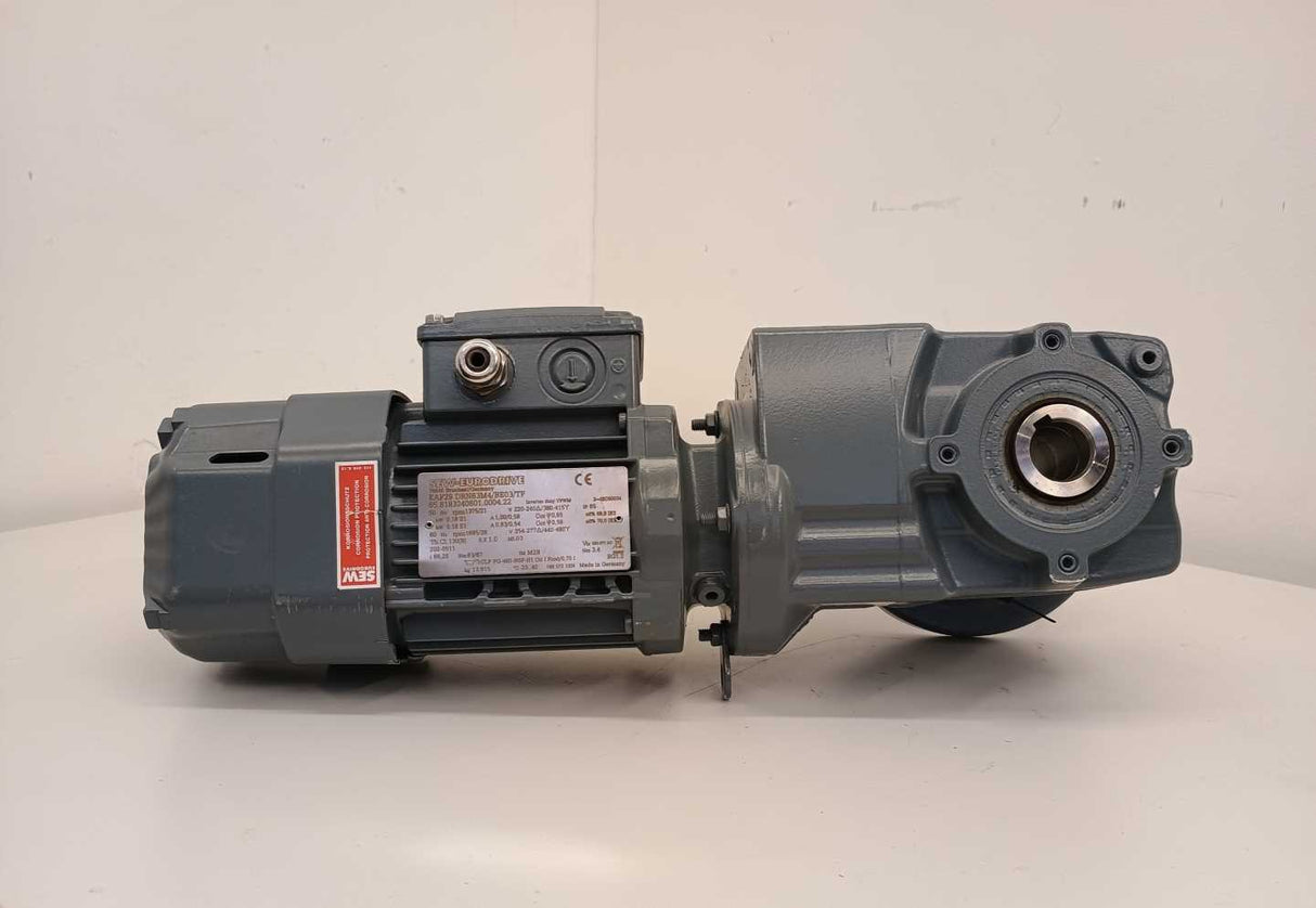 SEW-EURODRIVE  KAF29DRN63M4/BE03/TF Gearmotor i=66,25