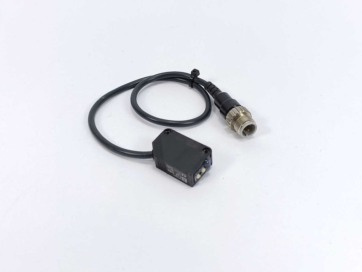 OMRON E3Z-D82-M1J Photoelectric Sensor 0.3M