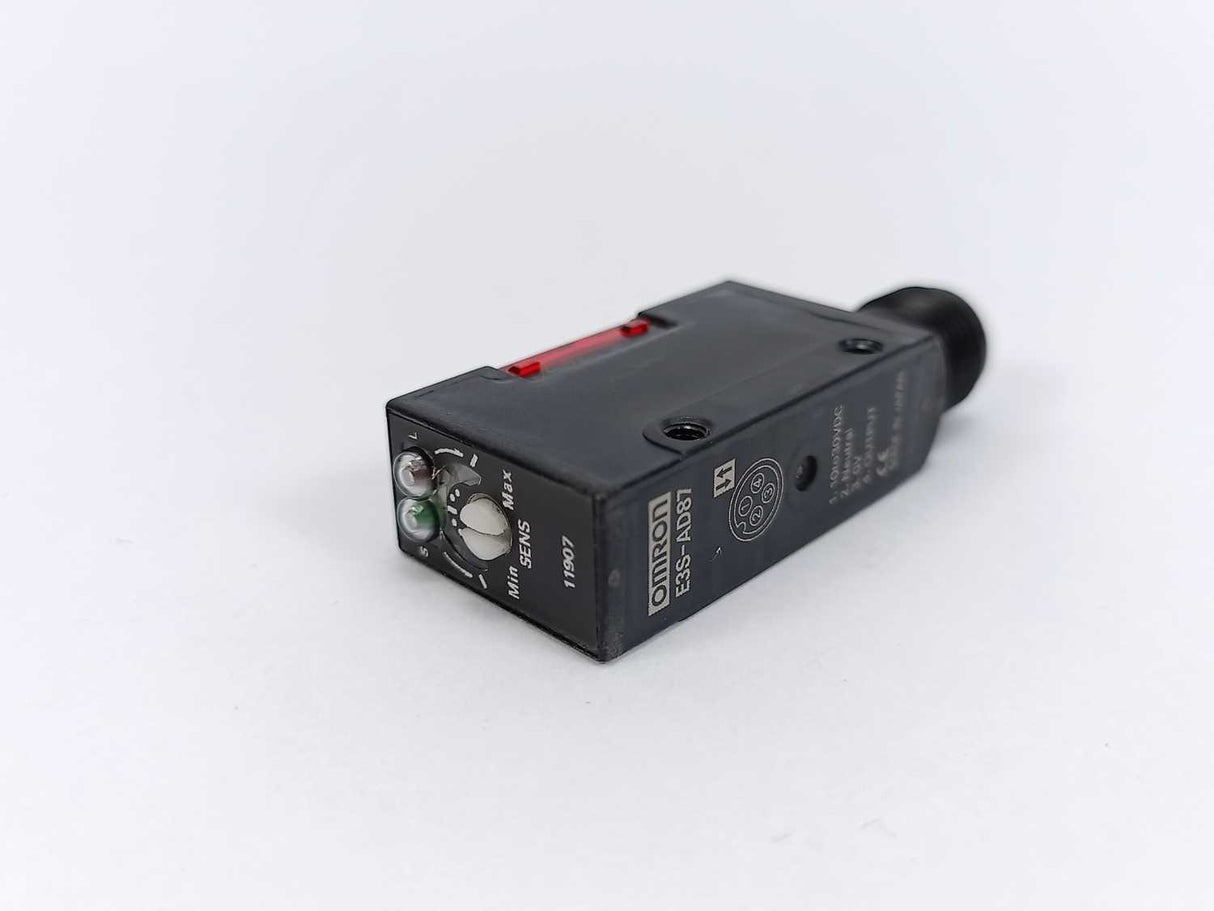 OMRON E3S-AD87 Photoelectric sensor 10 to 30 VDC