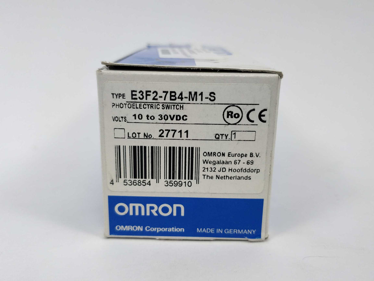 OMRON E3F2-7B4-M1-S Photoelectric switch