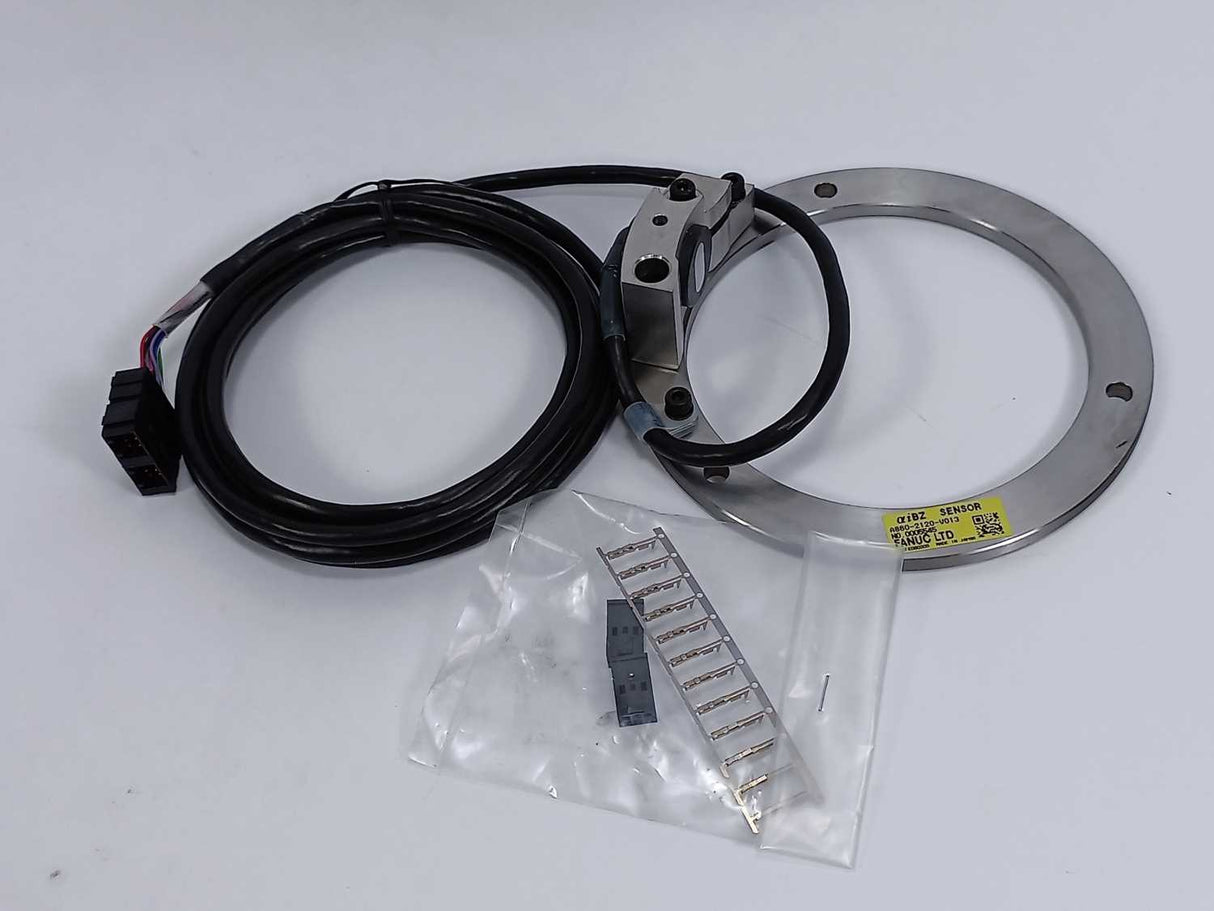 Fanuc A860-2120-V013 aiBZ SENSOR Assembly w/ Gear