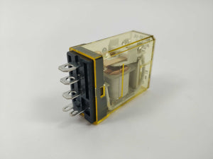 Idec RH1B-UL AC24V Relay Plug-In SPDT 10A 24VAC 9 Pcs.