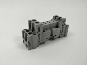 Idec SY2S-05C Socket DIN Mount Fingersafe 25 Pcs.