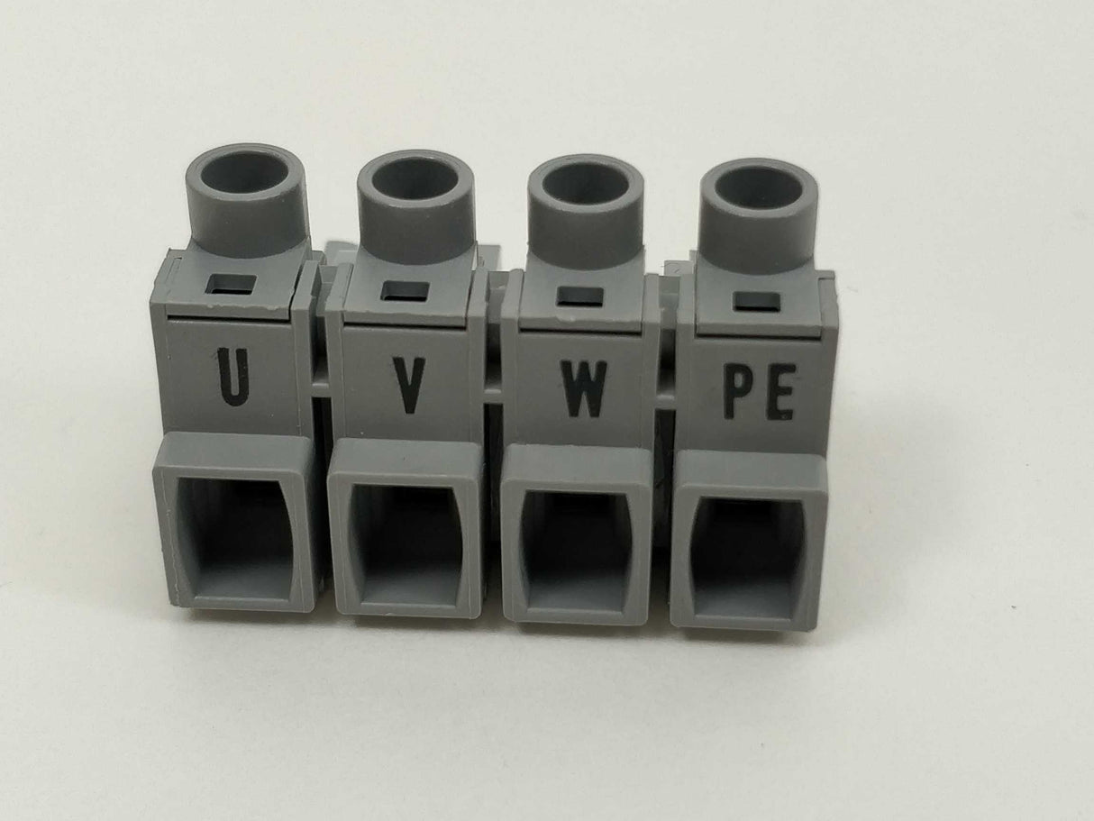 LENZE EZAEVE005/M i700 Connector. 48 Pcs