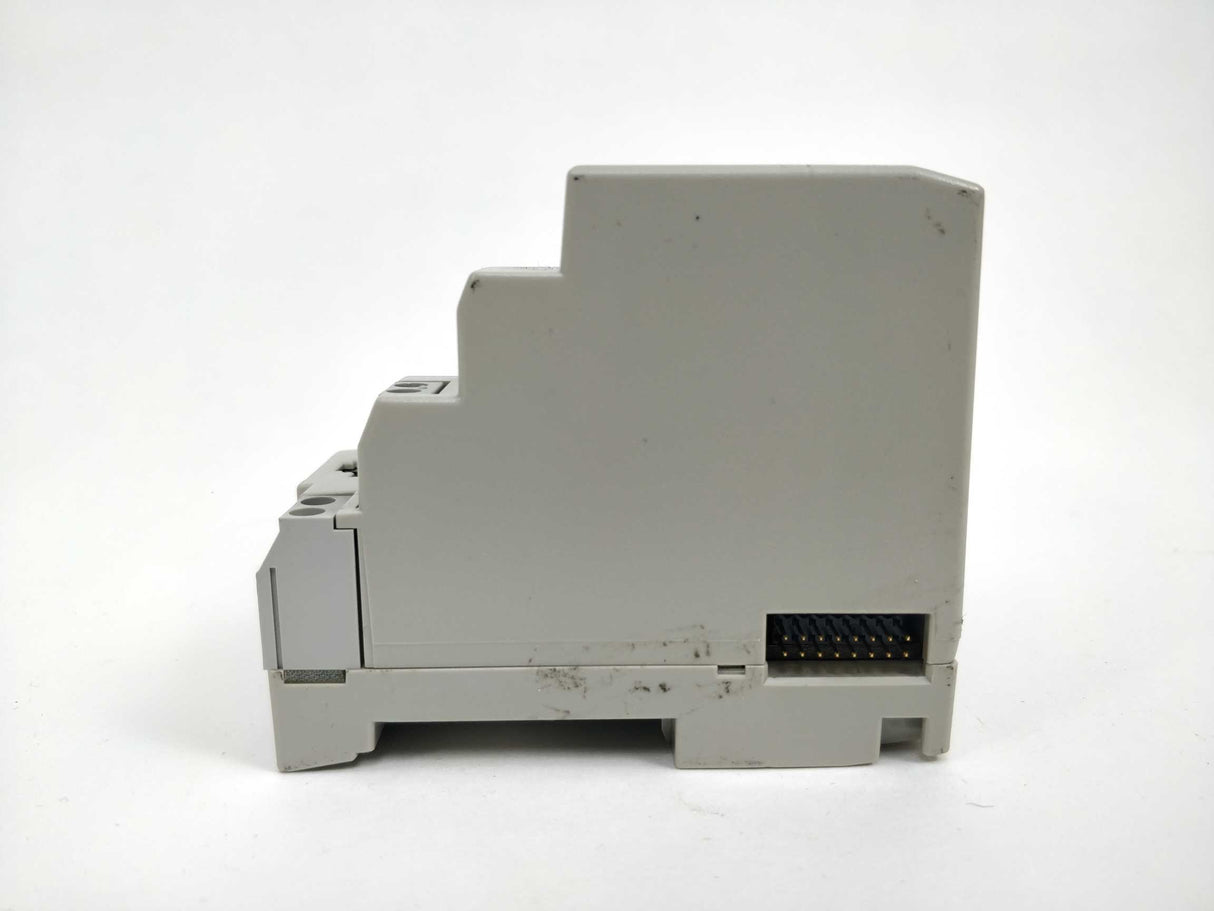 AB 1794-ACN15 Ser. B; Rev. A01 Adapter