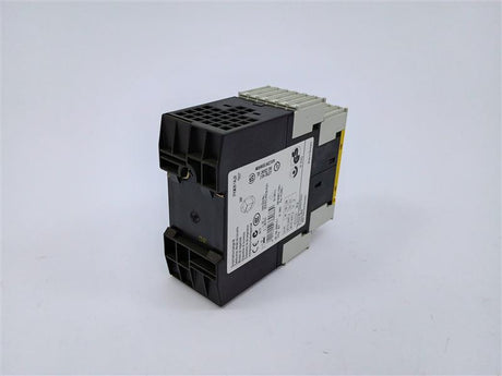 Siemens 3TK2825-1AL20 Safety Relay